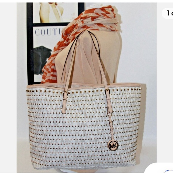 Michael Kors Monogram Signature Vanilla Studded Large Travel Tote - Picture 3 of 8